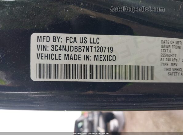 3C4NJDBB7NT120719 2022 JEEP COMPASS Black Engine compartment view