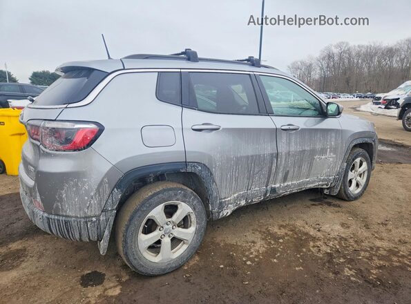 3C4NJDBB8HT660908 2017 JEEP COMPASS Silver Tył prawy