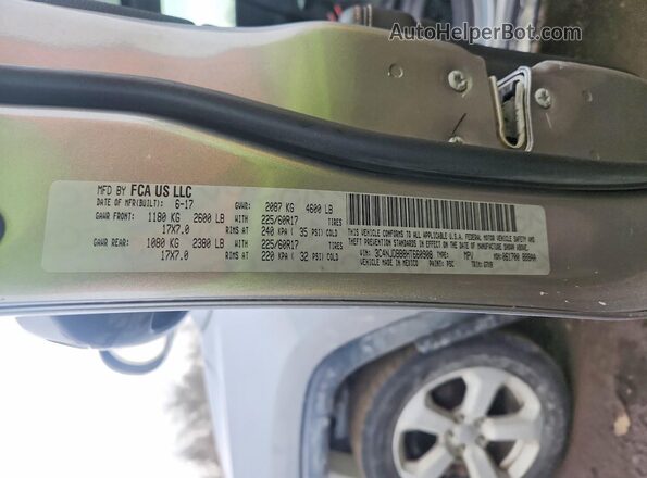 3C4NJDBB8HT660908 2017 JEEP COMPASS Silver Widok naklejki z numerem VIN