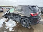 2019 Jeep Compass Latitude Black vin: 3C4NJDBB8KT648636