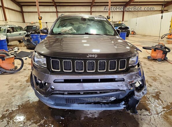 3C4NJDBB8KT703800 2019 JEEP COMPASS Gray Widok z przodu
