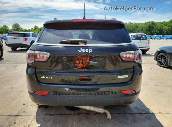 3C4NJDBB8NT134726 2022 JEEP COMPASS Black Rear view