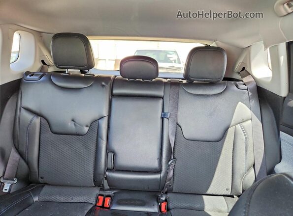3C4NJDBB8NT134726 2022 JEEP COMPASS Black Rear seats view