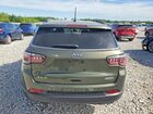 2018 Jeep Compass Latitude Green vin: 3C4NJDBB9JT142733