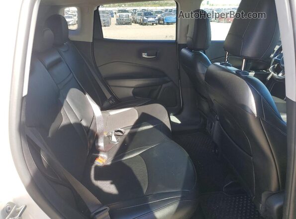 3C4NJDBB9LT116510 2020 JEEP COMPASS White Вид задніх сидінь
