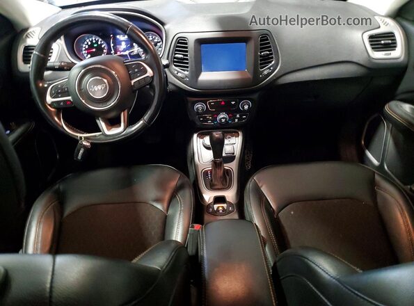 3C4NJDBB9LT229289 2020 JEEP COMPASS Black Widok deski rozdzielczej