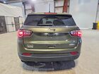 2021 Jeep Compass Latitude Зеленый vin: 3C4NJDBB9MT575599