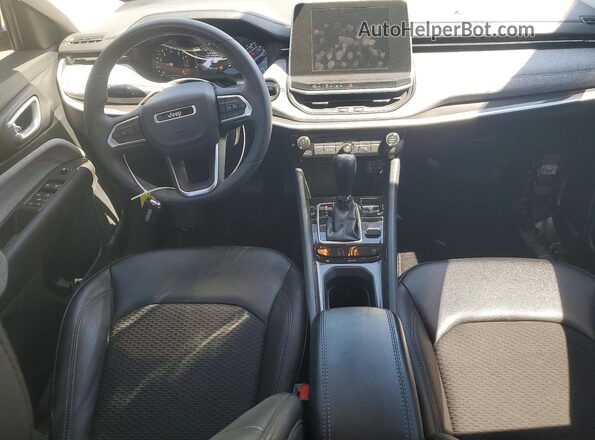 3C4NJDBB9NT102643 2022 JEEP COMPASS Серый Вид панели приборов