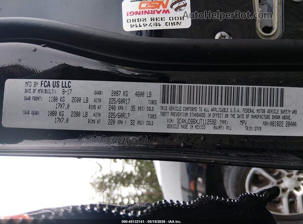 3C4NJDBBXJT112592 2018 JEEP COMPASS Black Vista del compartimento del motor