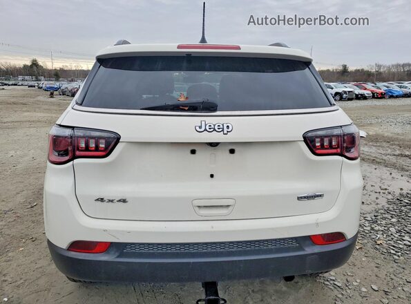 3C4NJDBBXJT436111 2018 JEEP COMPASS White Widok z tyłu
