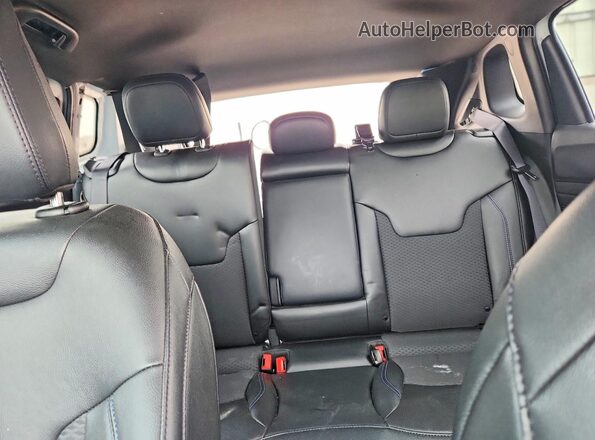 3C4NJDBN1ST562188 2025 JEEP COMPASS Белый Вид задних сидений