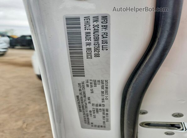 3C4NJDBN1ST562188 2025 JEEP COMPASS Белый Вид наклейки с VIN-кодом