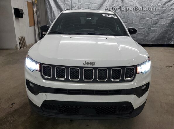 3C4NJDBN2PT515002 2023 JEEP COMPASS Белый 