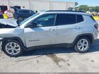 2024 Jeep Compass Latitude 4x4 Белый vin: 3C4NJDBN2RT110874