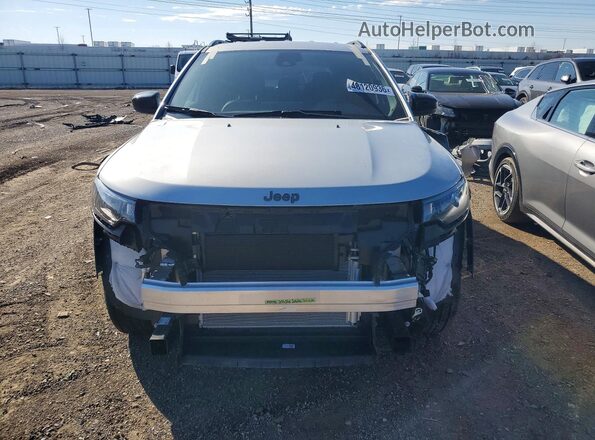 3C4NJDBN2TT162853 2026 JEEP COMPASS Серебряный Вид спереди