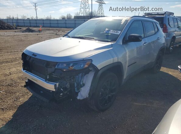 3C4NJDBN2TT162853 2026 JEEP COMPASS Серебряный Передняя левая четверть