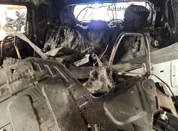 3C4NJDBN3RT115758 2024 JEEP COMPASS Burn Widok tylnych siedzeń