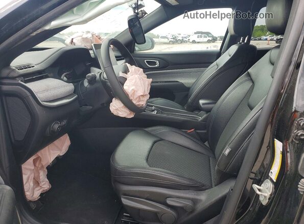 3C4NJDBN3RT133077 2024 JEEP COMPASS Черный Вид салона спереди