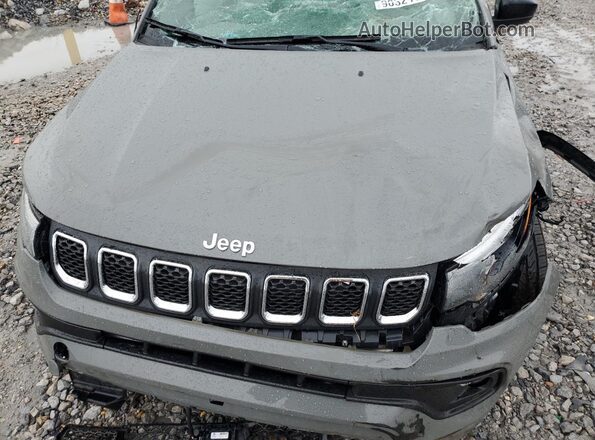 3C4NJDBN4PT515695 2023 JEEP COMPASS Серый Вид задней части салона
