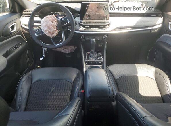 3C4NJDBN4ST550195 2025 JEEP COMPASS White Widok deski rozdzielczej