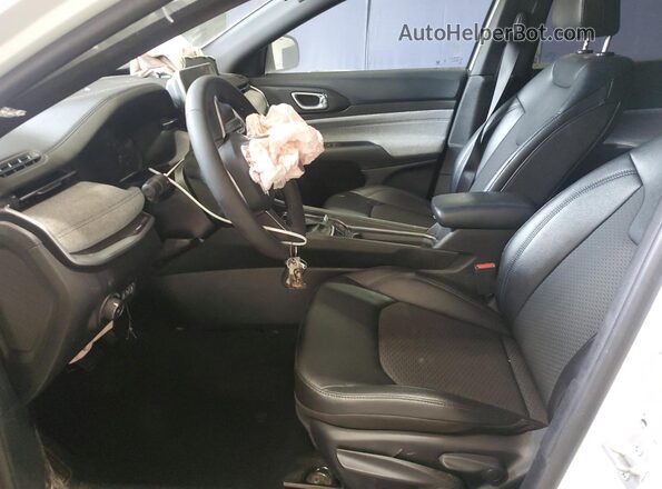 3C4NJDBN4ST580023 2025 JEEP COMPASS Белый 