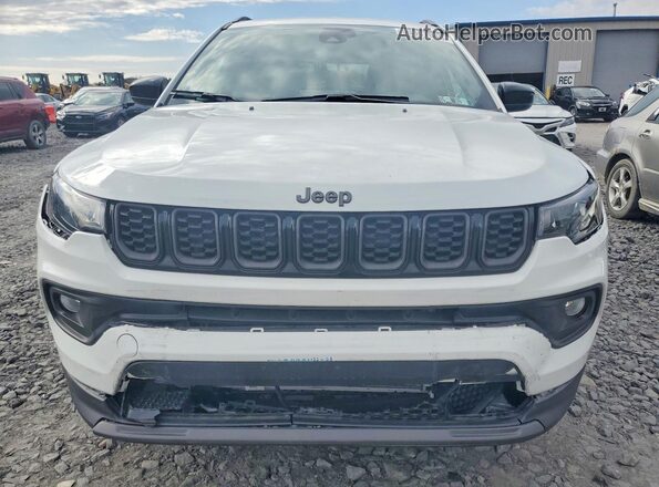 3C4NJDBN4TT192808 2026 JEEP COMPASS Белый Вид спереди