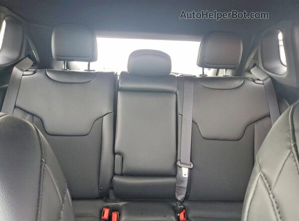 3C4NJDBN4TT192808 2026 JEEP COMPASS Белый Вид задних сидений