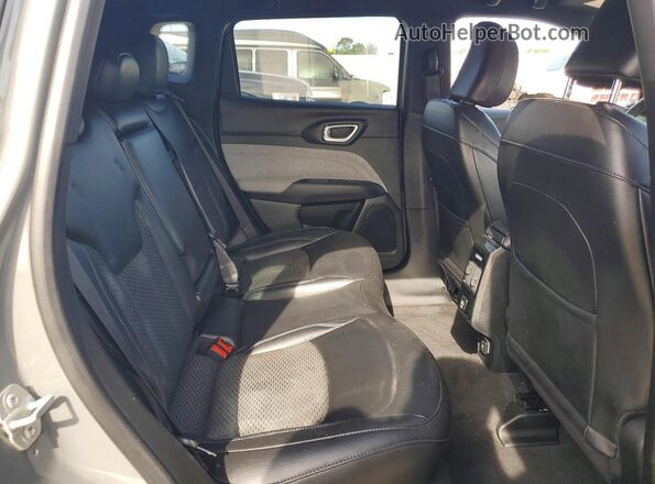 3C4NJDBN6RT595021 2024 JEEP COMPASS Серый Вид задней части салона