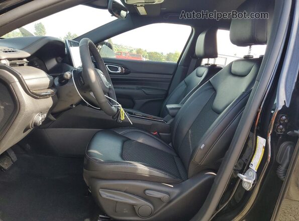3C4NJDBN6TT200455 2026 JEEP COMPASS Черный Вид салона спереди