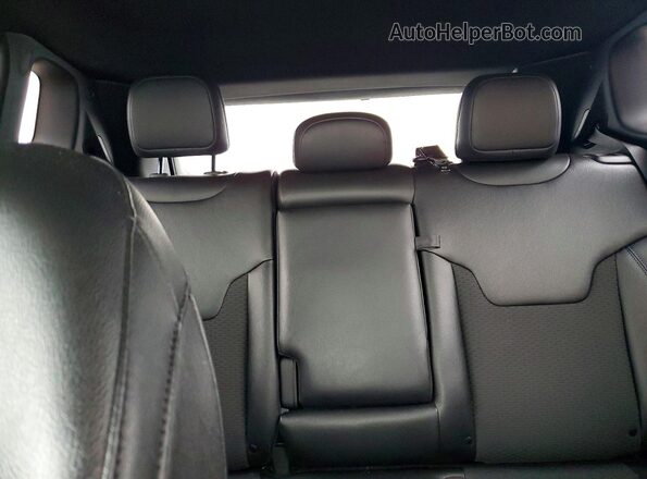 3C4NJDBN7ST505820 2025 JEEP COMPASS Красный Вид задних сидений