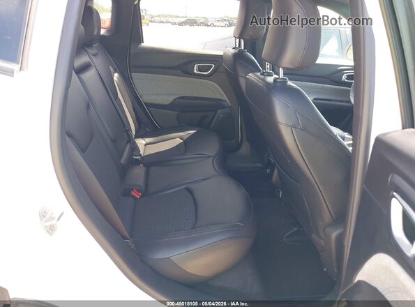 3C4NJDBN7ST597673 2025 JEEP COMPASS White Widok naklejki z numerem VIN