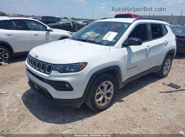 3C4NJDBN8RT154538 2024 JEEP COMPASS Белый Передняя левая четверть