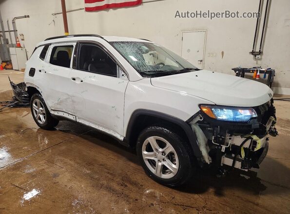 3C4NJDBNXPT561435 2023 JEEP COMPASS Белый Передняя правая четверть