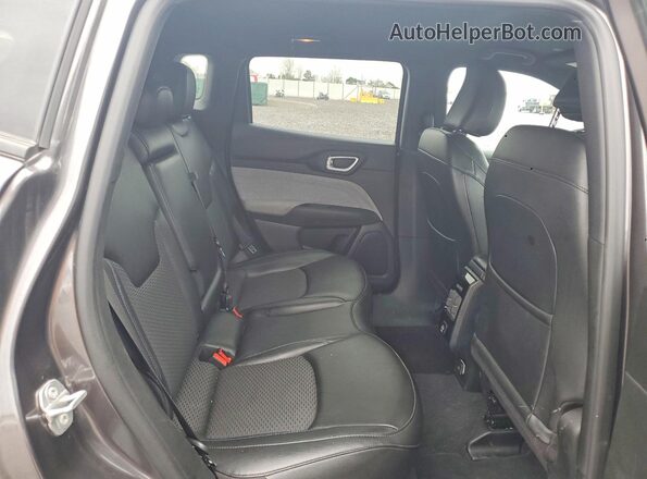 3C4NJDBNXRT605873 2024 JEEP COMPASS Серый Вид задних сидений
