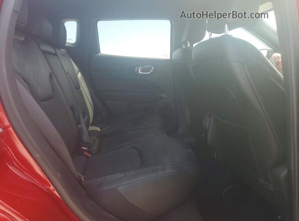 3C4NJDBNXTT201530 2026 JEEP COMPASS Red Widok wnętrza z tyłu