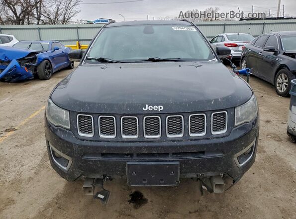 3C4NJDCB0JT252732 2018 JEEP COMPASS Black Widok z przodu