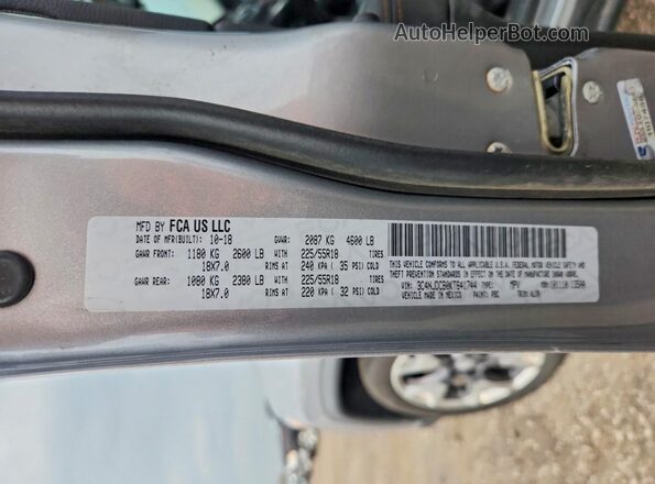3C4NJDCB0KT641744 2019 JEEP COMPASS Gray Engine compartment view
