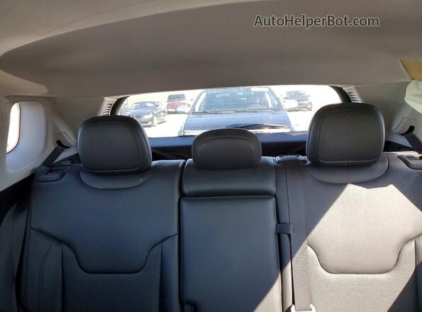 3C4NJDCB0MT521736 2021 JEEP COMPASS Серебряный Вид задних сидений