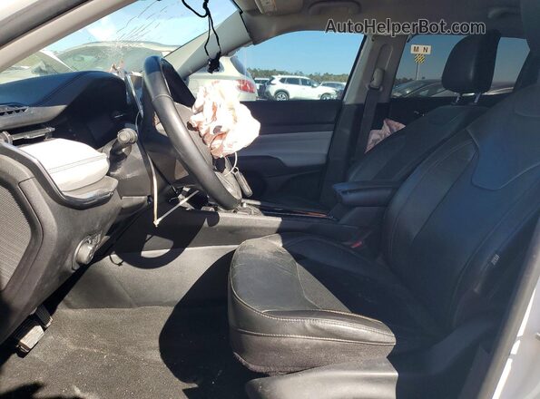 3C4NJDCB0NT186804 2022 JEEP COMPASS White Front interior view