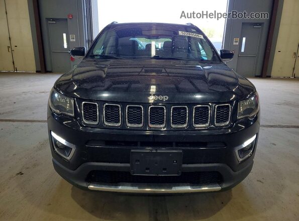3C4NJDCB1JT113130 2018 JEEP COMPASS Черный Вид спереди