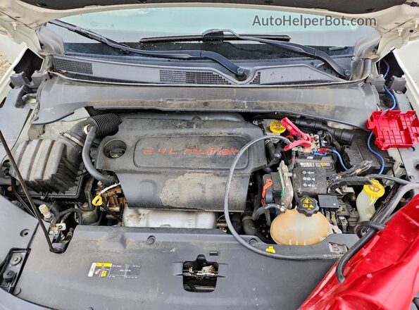 3C4NJDCB2LT123216 2020 JEEP COMPASS Белый Вид задней части салона