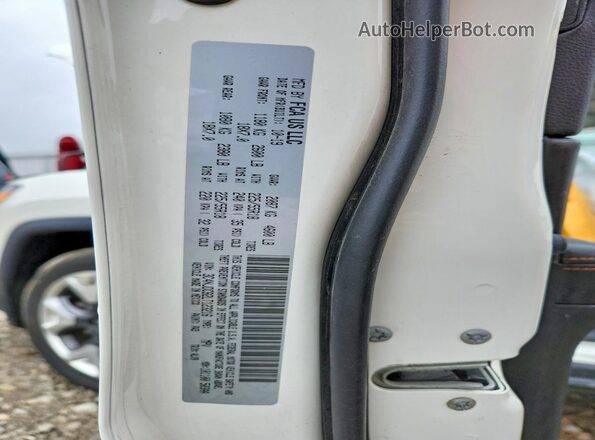 3C4NJDCB2LT123216 2020 JEEP COMPASS Белый Вид подкапотного пространства