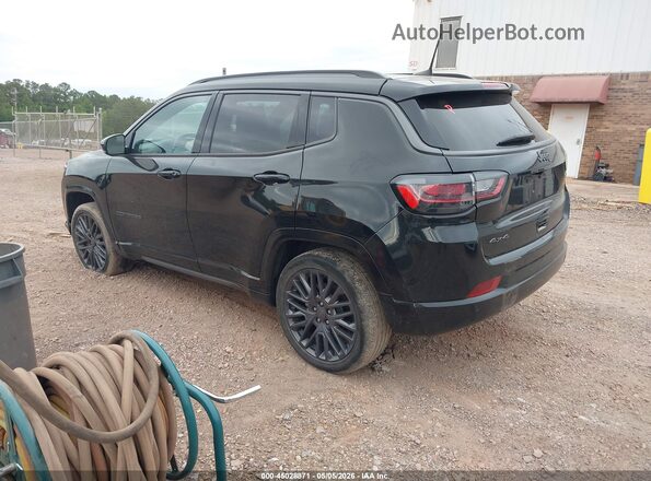 3C4NJDCB2NT114955 2022 JEEP COMPASS Черный Задняя левая четверть