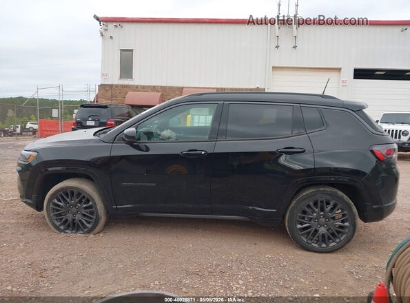 3C4NJDCB2NT114955 2022 JEEP COMPASS Черный Панорамный вид салона 360°