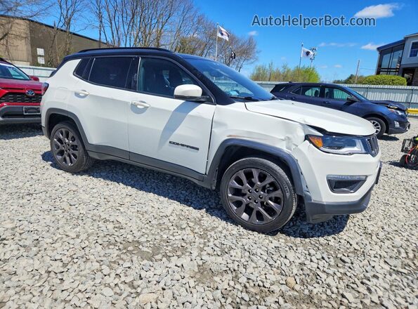 3C4NJDCB3LT137884 2020 JEEP COMPASS Белый Передняя правая четверть
