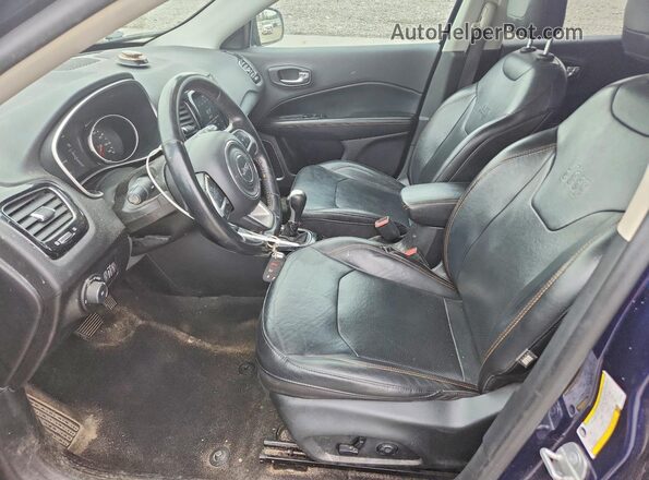 3C4NJDCB3LT151932 2020 JEEP COMPASS Blue Widok wnętrza z przodu