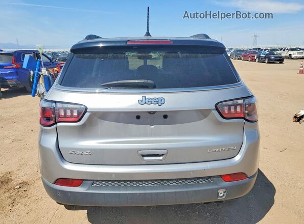 3C4NJDCB3MT599170 2021 JEEP COMPASS Серебряный Вид сзади