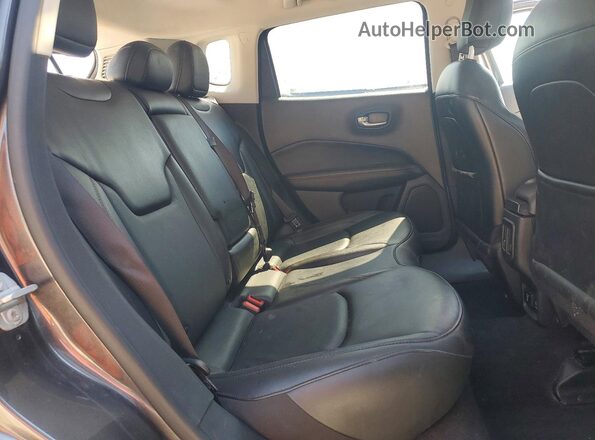3C4NJDCB3MT605095 2021 JEEP COMPASS Серый Вид задней части салона