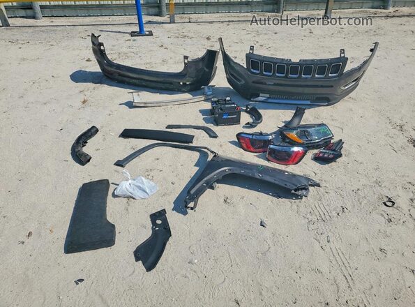 3C4NJDCB3MT605095 2021 JEEP COMPASS Серый Вид наклейки с VIN-кодом