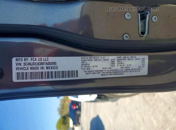 3C4NJDCB3MT605095 2021 JEEP COMPASS Серый Панорамный вид салона 360°